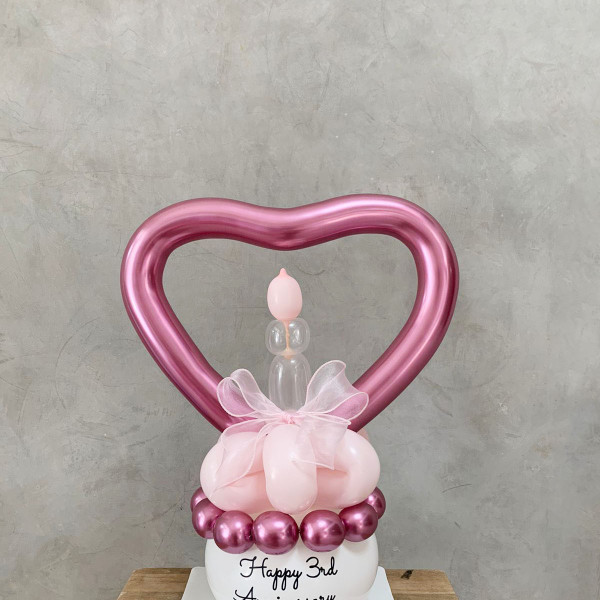 Mini Heart Balloon Cake 