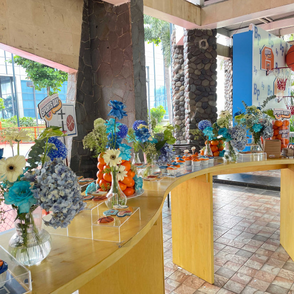 Corporate Table Setting