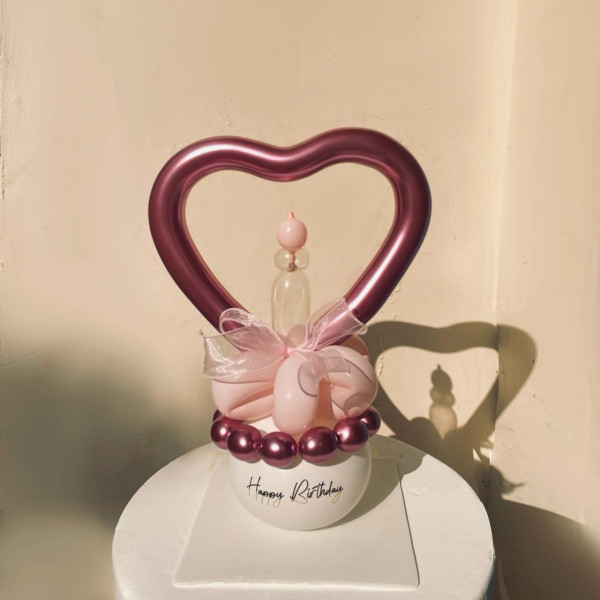 Mini Heart Balloon Cake 