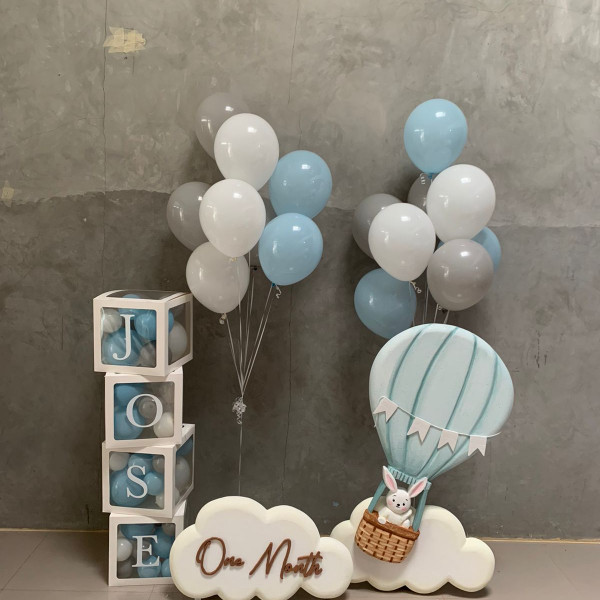 Easy Decor with Box Name+Helium Balloon