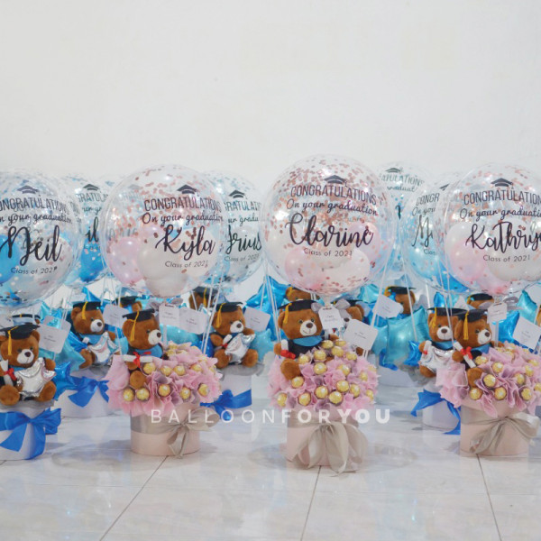 Ferrero Box Bouquet L with Doll - Graduation