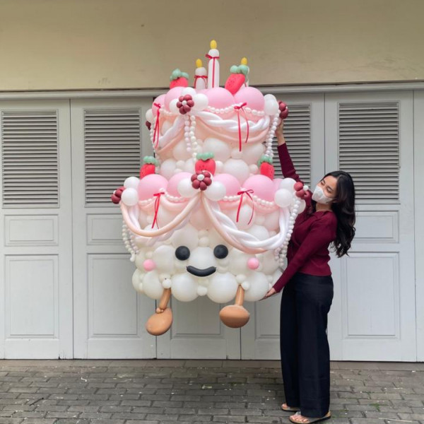 Giant Cake - Jellycat 