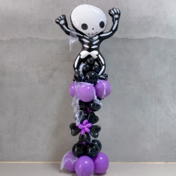 Standee Skeleton