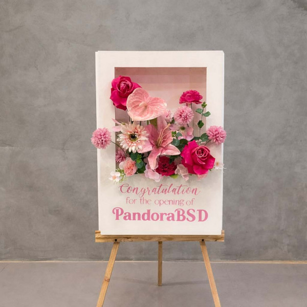 Bianca Standee Flower Board