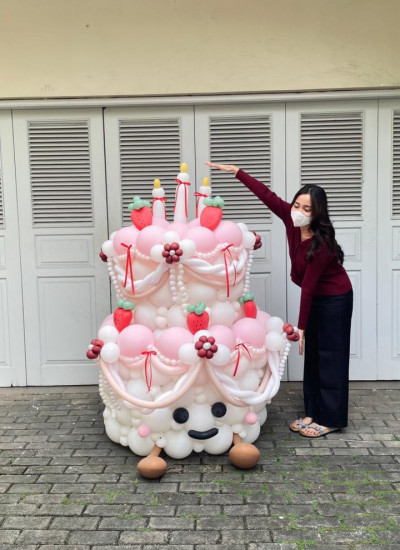 Giant Cake - Jellycat 