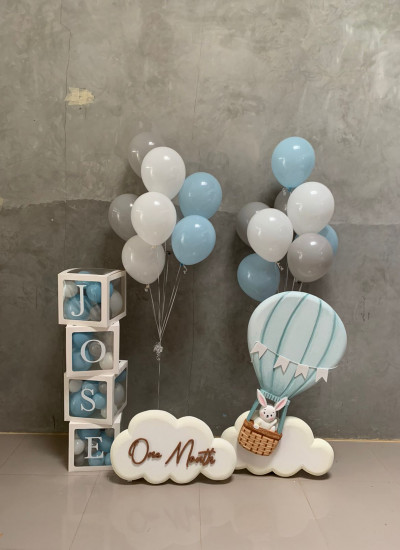 Easy Decor with Box Name+Helium Balloon